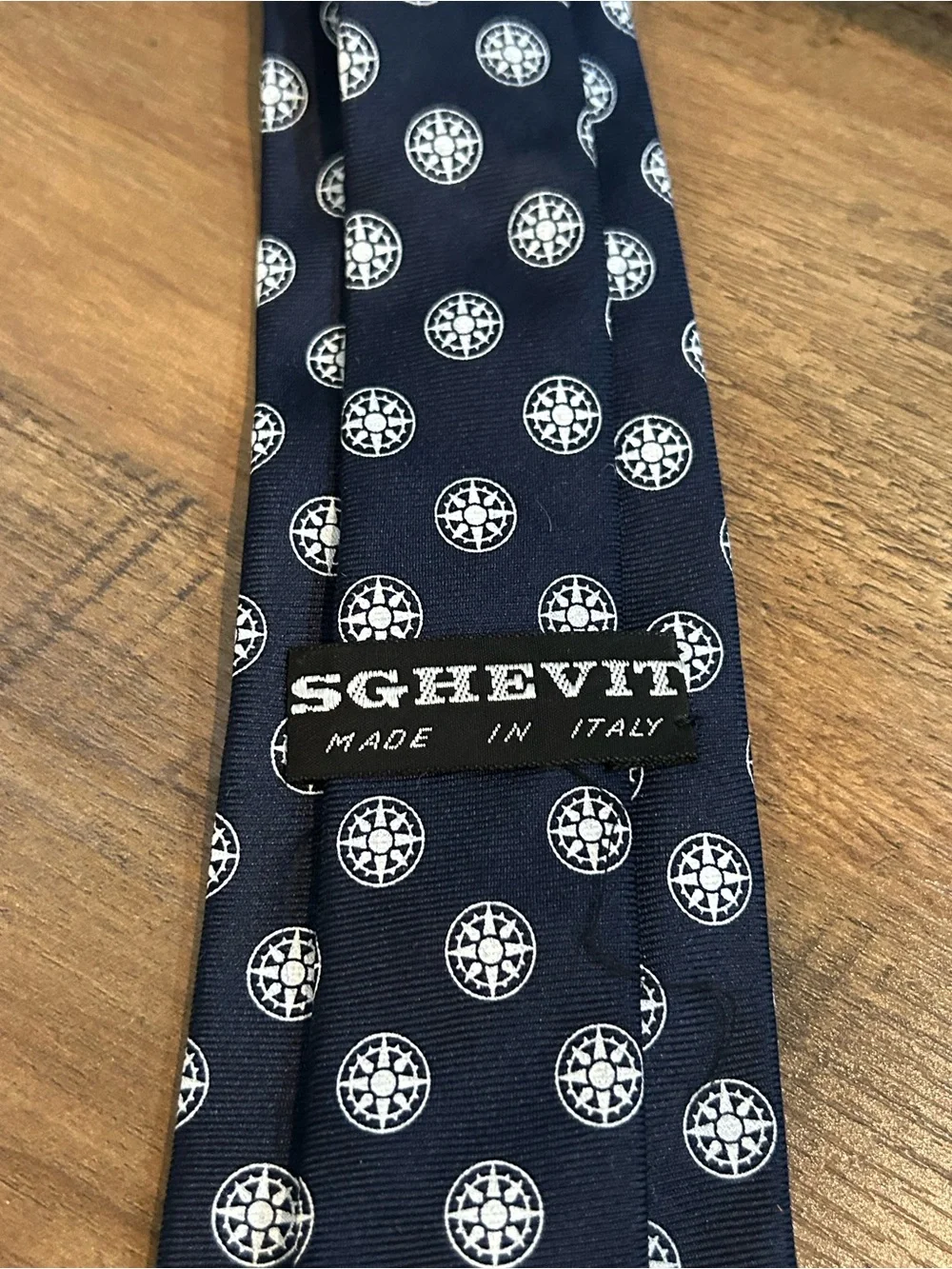 Sghevit elegant necktie
